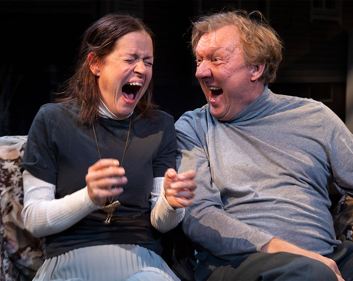 Mummun saappaassa soi fox